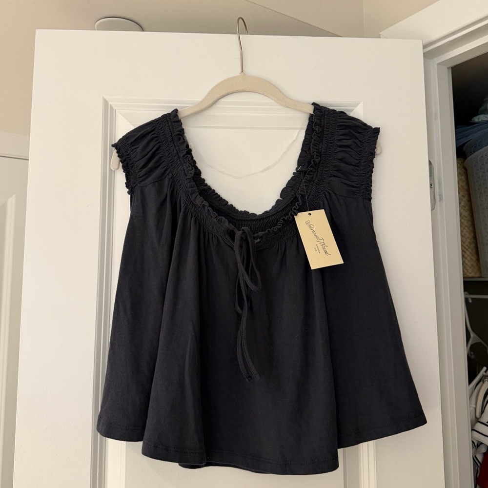Universal Thread Black Ruffled Blouse